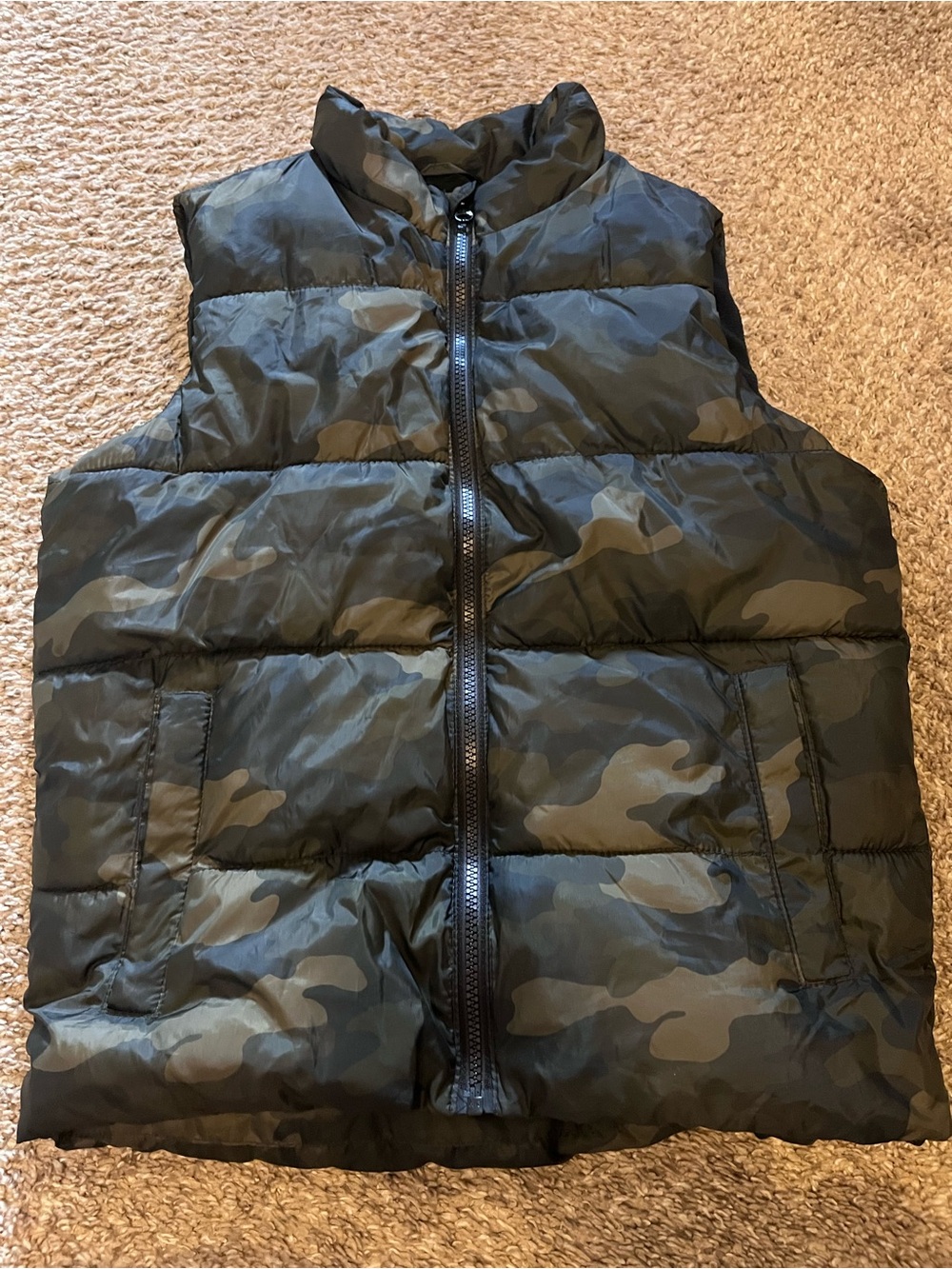 Boys Camouflage Puffer Vest - Olive Camo